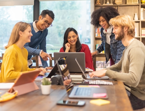 98858vip威尼斯工作生活体验